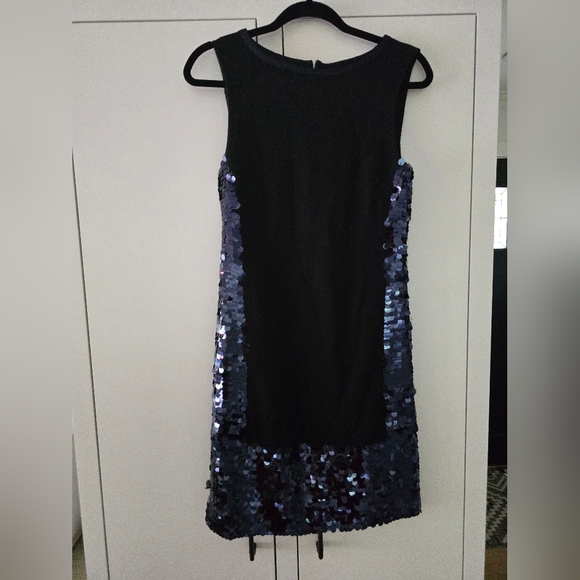 Tory Burch Elegant Black and Blue Sequin Dress - Picture 1 of 10